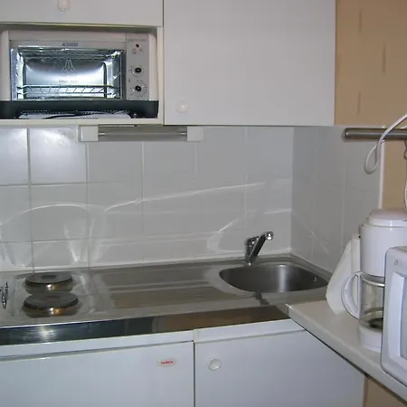 Les Berges Du Tarn Apartahotel Millau