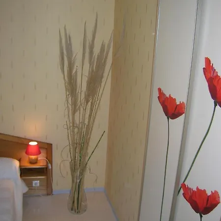 Les Berges Du Tarn Apartahotel *