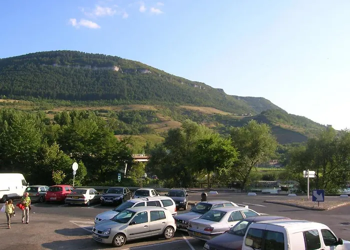 Les Berges Du Tarn Aparthotel *