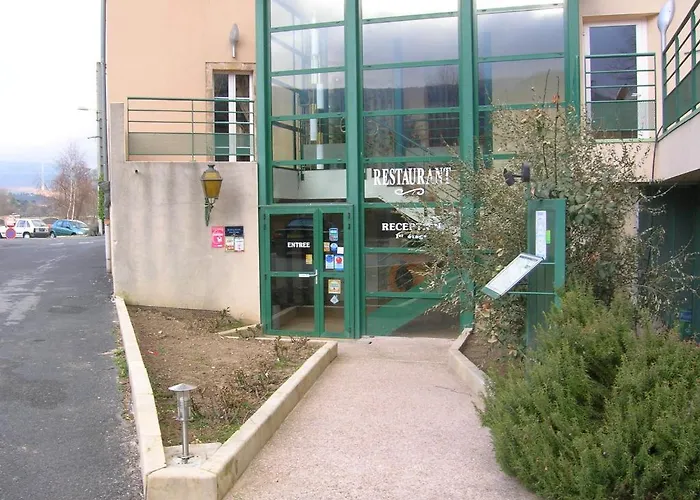 Les Berges Du Tarn * Millau